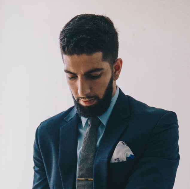 Dr. João P., Advogado Cível